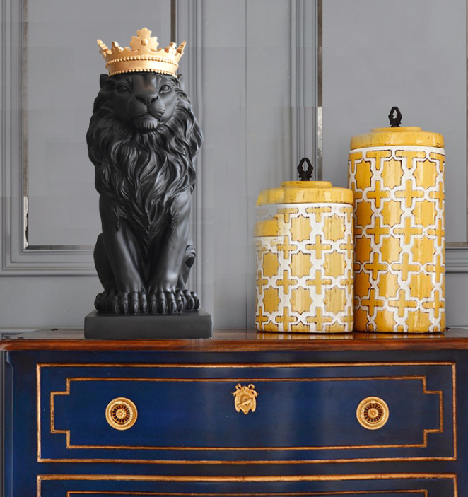 Luxury Home Crown Lion Ornament